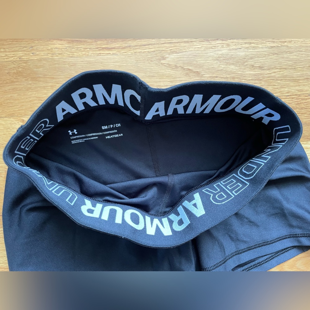 Under Armour - UA Team
Women's 3" Shorty - Picture 3 of 8